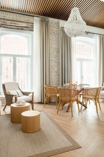 Apartamento Mylu Suites By Puerta Catedral