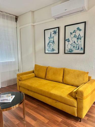 Monkeys Apartments La Campana Suites