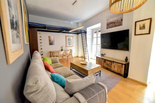 Apartamento Peace, Pool & Parking At Centre