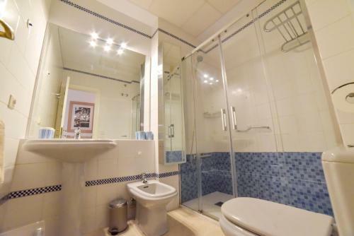 Apartamento Peace, Pool & Parking At Centre