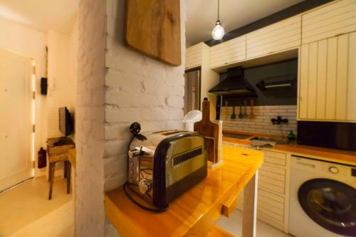 Modern Apartment In City Centre