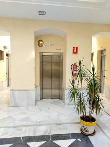 Apartamento En Alfarer�a-triana