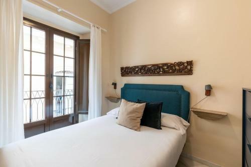 Apartamento Puente Y Pell�n By Thegoodtourist