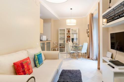 Apartamento Puente Y Pell�n By Thegoodtourist