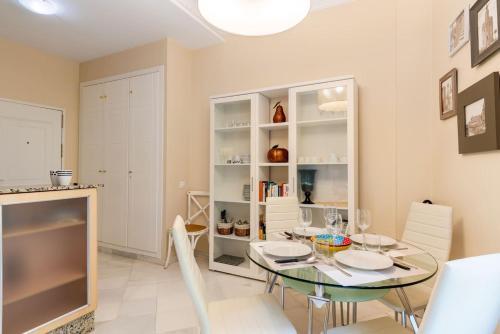 Apartamento Puente Y Pell�n By Thegoodtourist