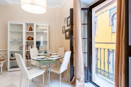 Apartamento Puente Y Pell�n By Thegoodtourist