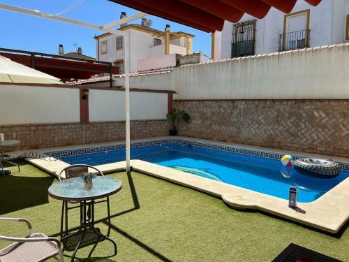 Casa Con Piscina Cerca De Sevilla