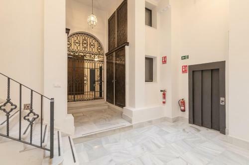 San Luis Downtown & Pool Apartment