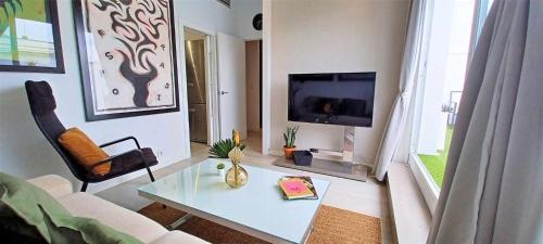 Apartamento �tico De Arte Ba�ado En Sol