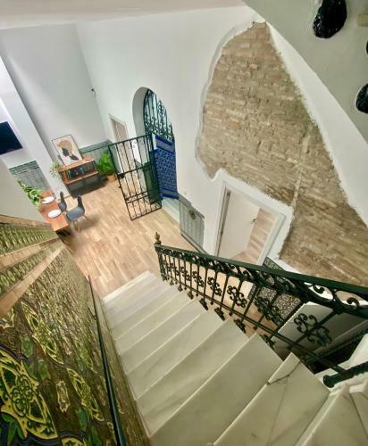 Triana Riverside Guesthouse