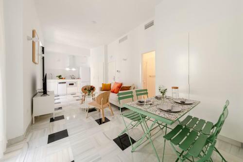 Aurora Terrace Apartments