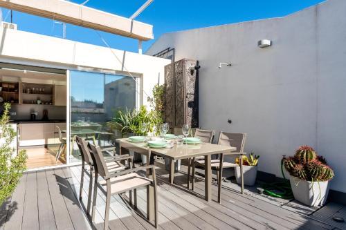 Apartamento C�ntrico Y Luminoso �tico