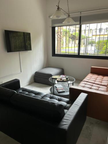Apartamento Pr�ximo Al Centro De 2 Dormitorios Con Piscina.