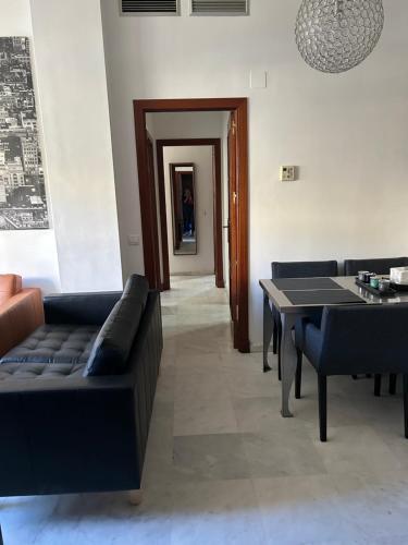 Apartamento Pr�ximo Al Centro De 2 Dormitorios Con Piscina.