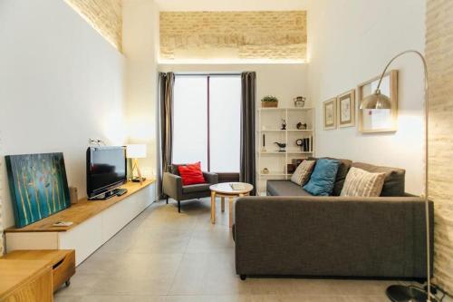 Apartamento �tu Hogar Con Alma En Sevilla!