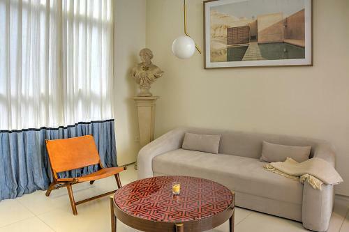 Apartamento Moderno Duplex Sevillano