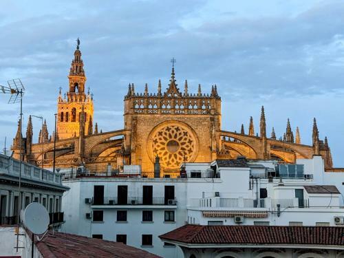 Habitaci�n Doble Con Ba�o Privado En El Centro De Sevilla