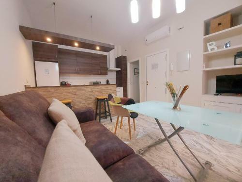 Cozy Apartment In Sevilla Old Town