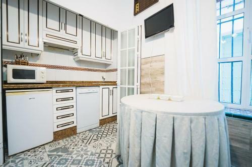 Apartamento En El Barrio De San Lorenzo, Junto A La Bas�lica Del Gran Poder