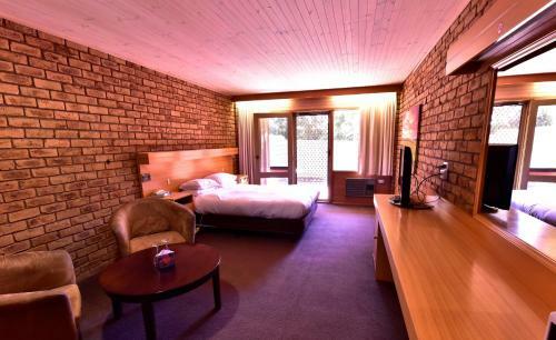 Flinders Cove Motel