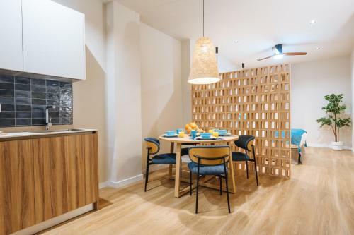 New Hostly Alameda Apartments