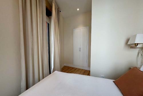 Apartamento Genteel Home Rodrigo Caro