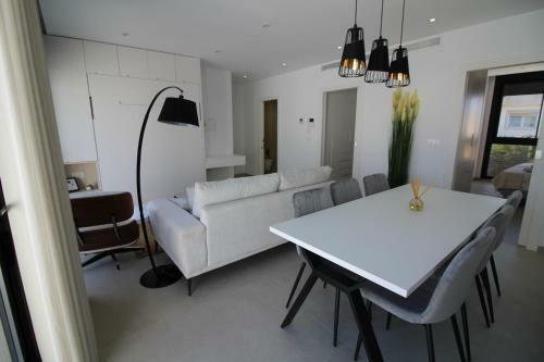 Apartamento Elvira Home San Gines Aq-104
