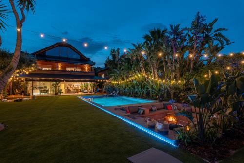 Villa Barcelona�s Tropical Oasis