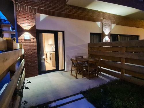 Apartamentos Costa Mer�n