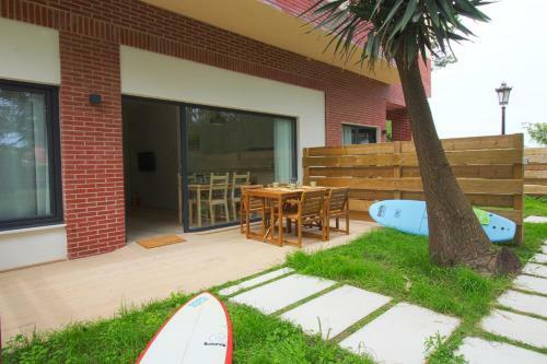 Apartamentos Costa Mer�n