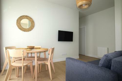 Apartamentos Costa Mer�n