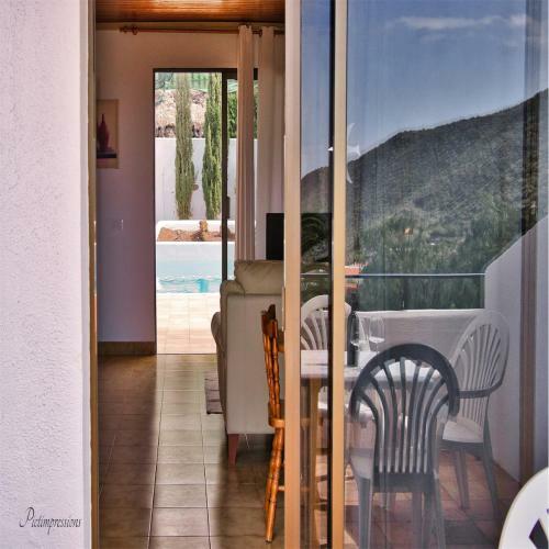 Apartamento Ventoso , Modern Rustic Stay