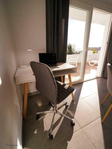 Apartamento Ventoso , Modern Rustic Stay