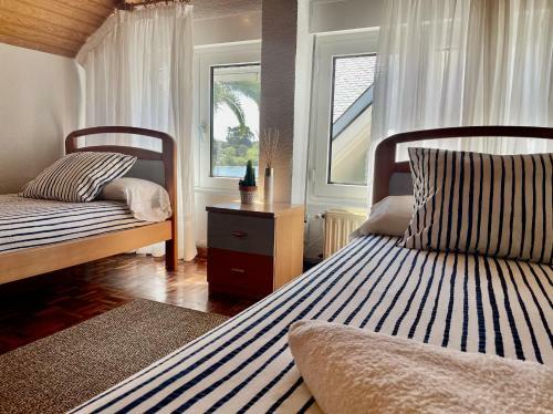 Hostal Escuela De Surf Waves Sound