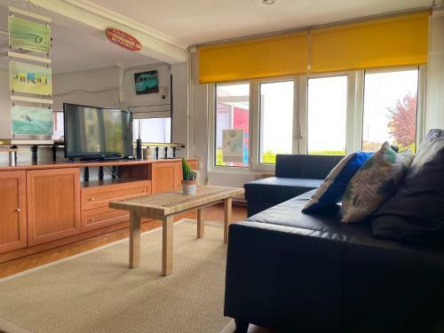 Hostal Escuela De Surf Waves Sound