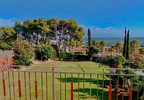 Villa Azum�