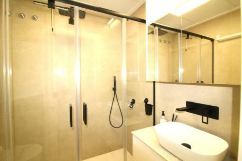 Apartamento Elvira Home, Santiago De La Ribera, Aq-156