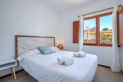Can Pubila White Beach