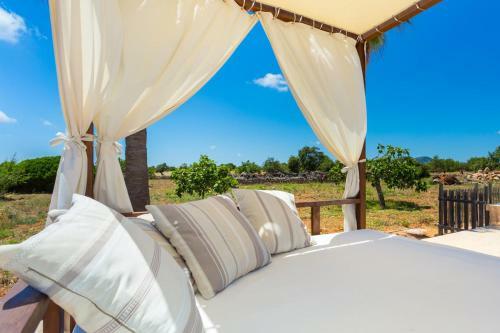 Villa Es Contes By Slow Villas