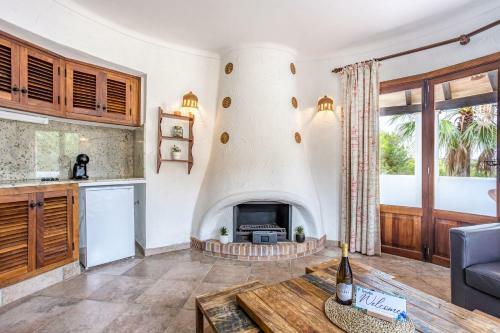 Apartment Oasis Cala Santanyi With Shared Pool