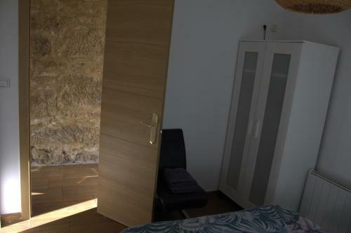 T�pica Casa De Piedra