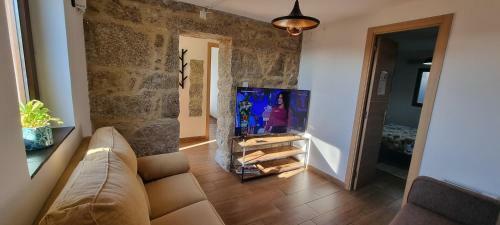 T�pica Casa De Piedra