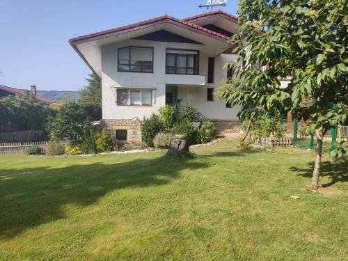 Karaltzos Lb00530
