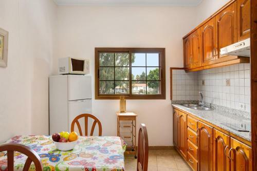 Hostal Holiday Cottage Santa Luc�a 2