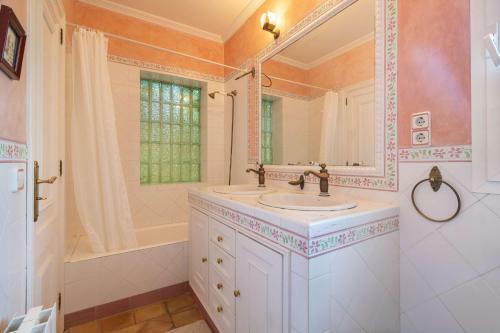 Villa Finca Santa Maria Near Palma