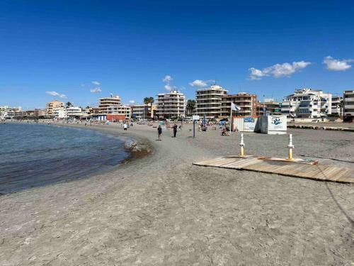 Apartamento Con Preciosas Vistas A Pie De Playa