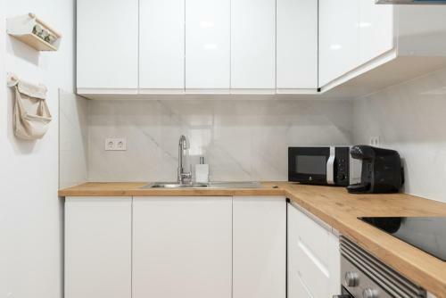 Moderno Y C�modo Apartamento En Calle Vargas