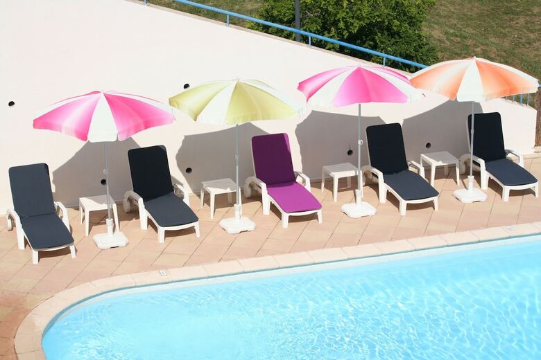 Tonic Hotel