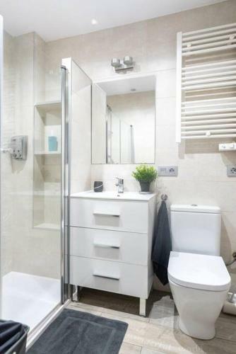 Apartamento Camilo Alonso Vega