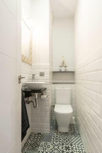 Apartamento Camilo Alonso Vega